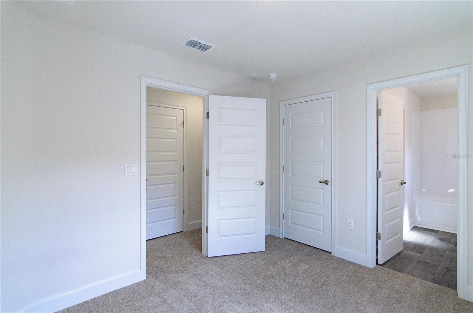 2 SECKEL CT, PALM COAST, FL, 32164
