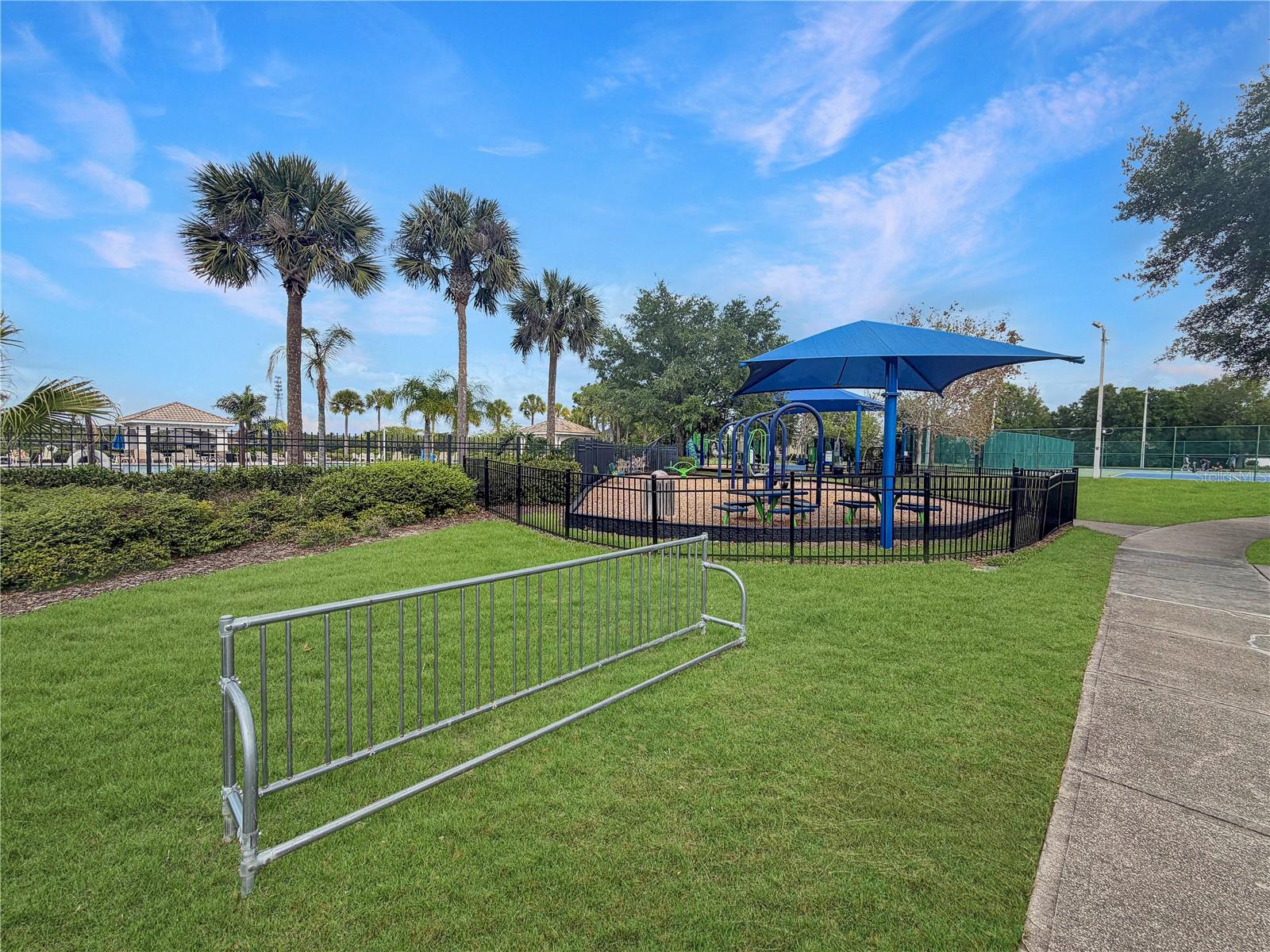12425 FAIRLAWN DR, RIVERVIEW, FL, 33579