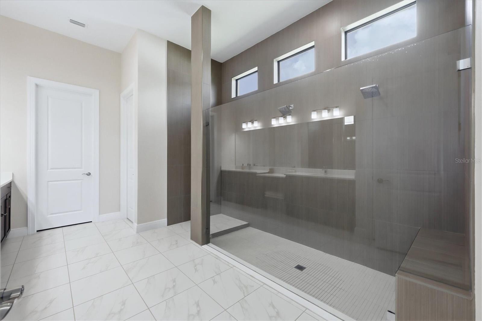 9221 BERNINI PL, SARASOTA, FL, 34240