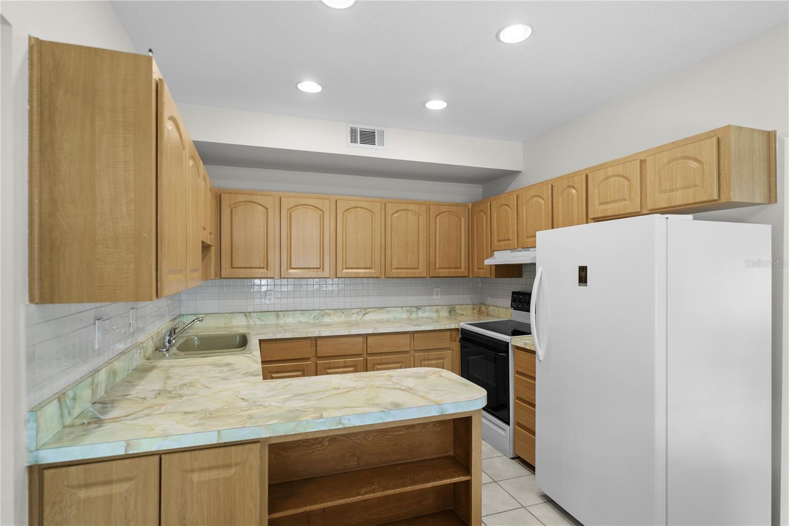 3177 DAWLEY AVE, ORLANDO, FL, 32806