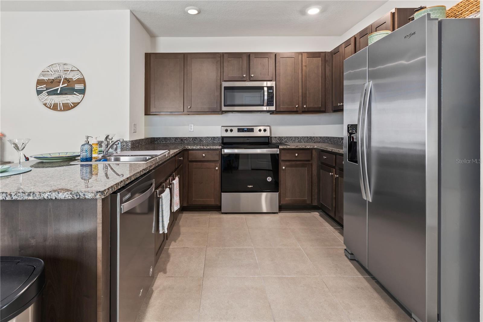 17067 OVAL RUM DR, WIMAUMA, FL, 33598