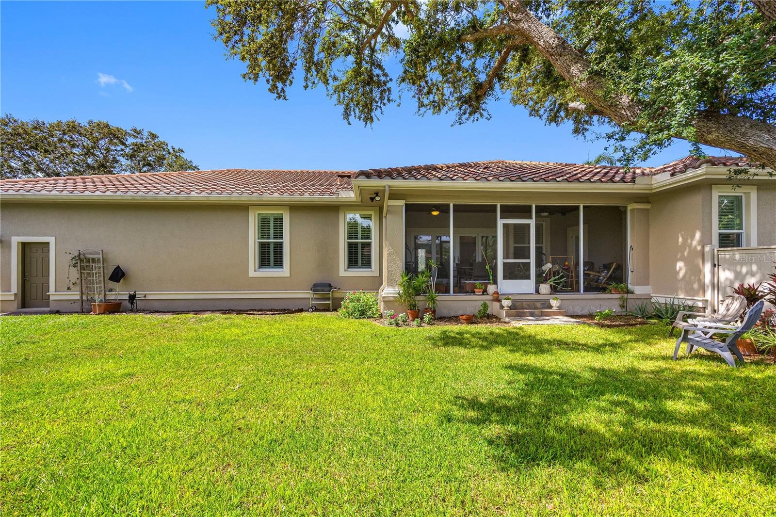 926 CORDOVA BLVD NE, ST PETERSBURG, FL, 33704