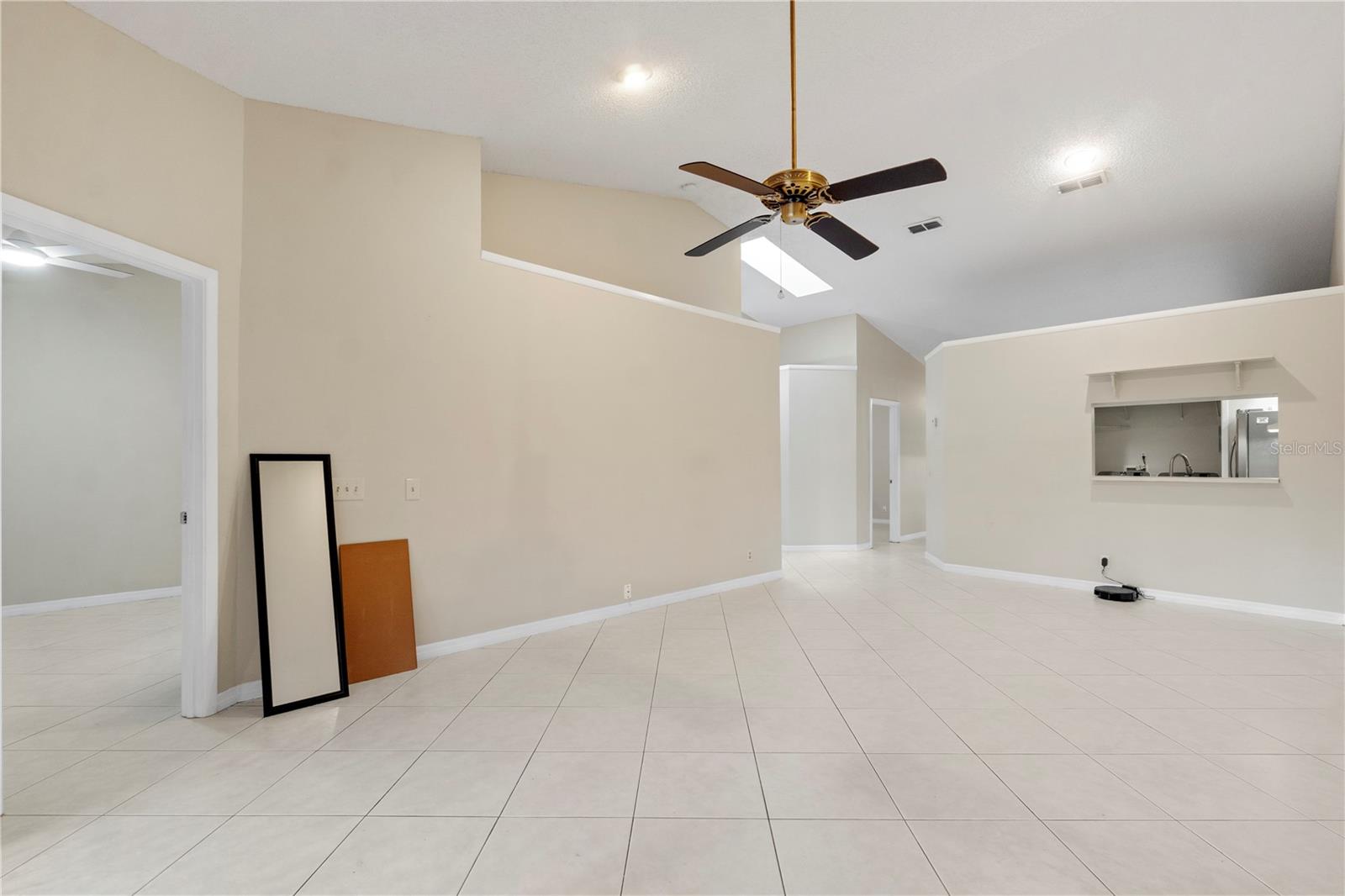 623 RED OAK CIR #121, ALTAMONTE SPRINGS, FL, 32701