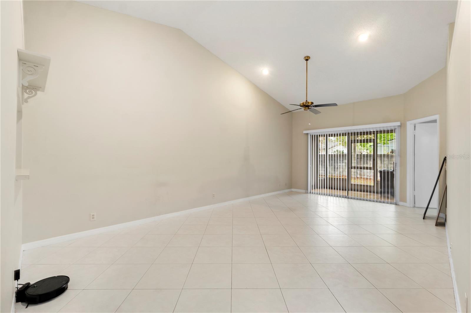 623 RED OAK CIR #121, ALTAMONTE SPRINGS, FL, 32701
