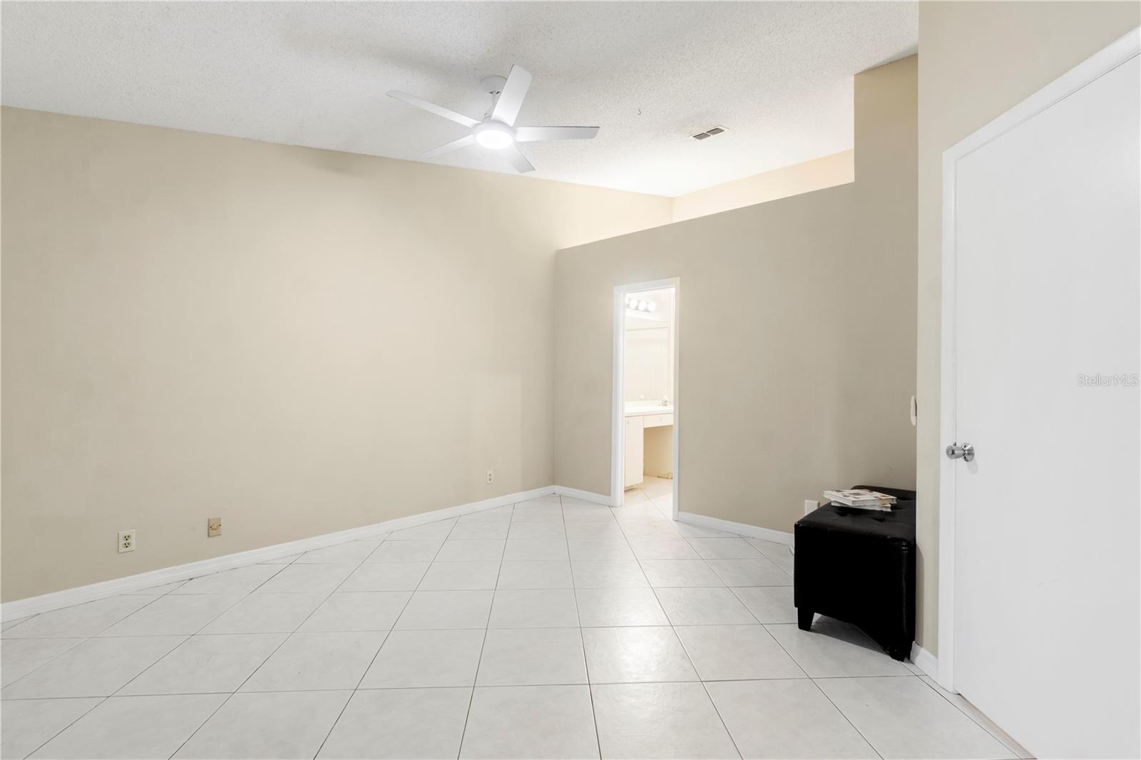 623 RED OAK CIR #121, ALTAMONTE SPRINGS, FL, 32701