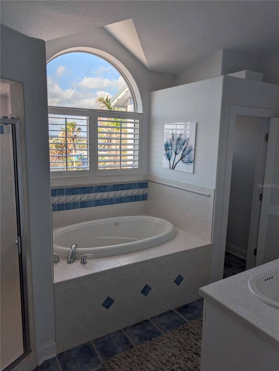 3000 OCEAN SHORE BLVD #14, ORMOND BEACH, FL, 32176