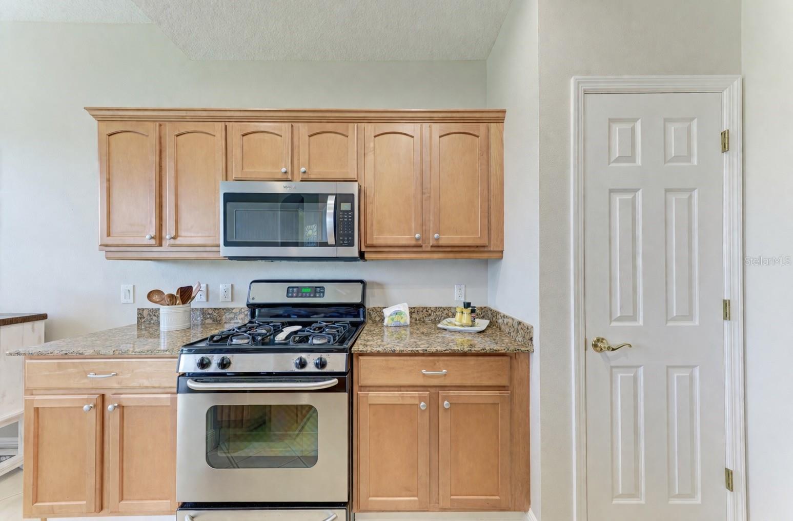 8409 MIRAMAR WAY #102, LAKEWOOD RANCH, FL, 34202