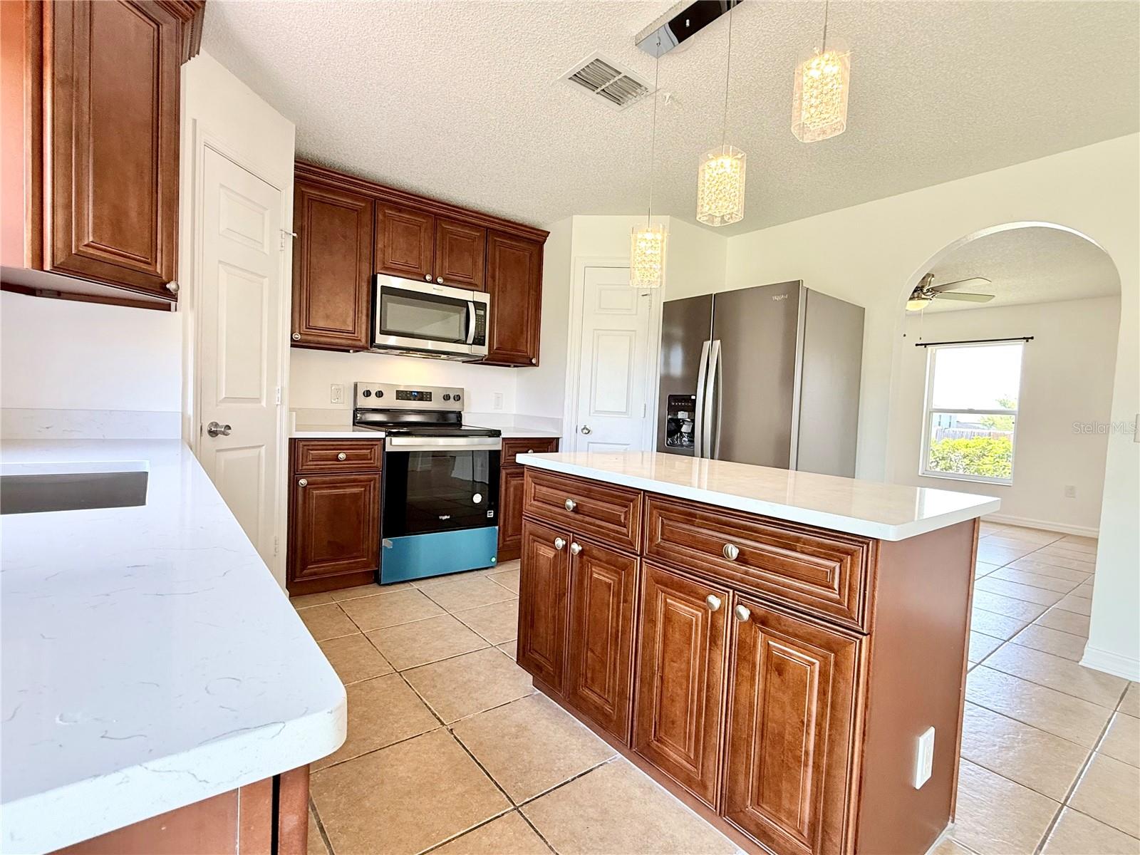 6636 POMEROY CIR, ORLANDO, FL, 32810
