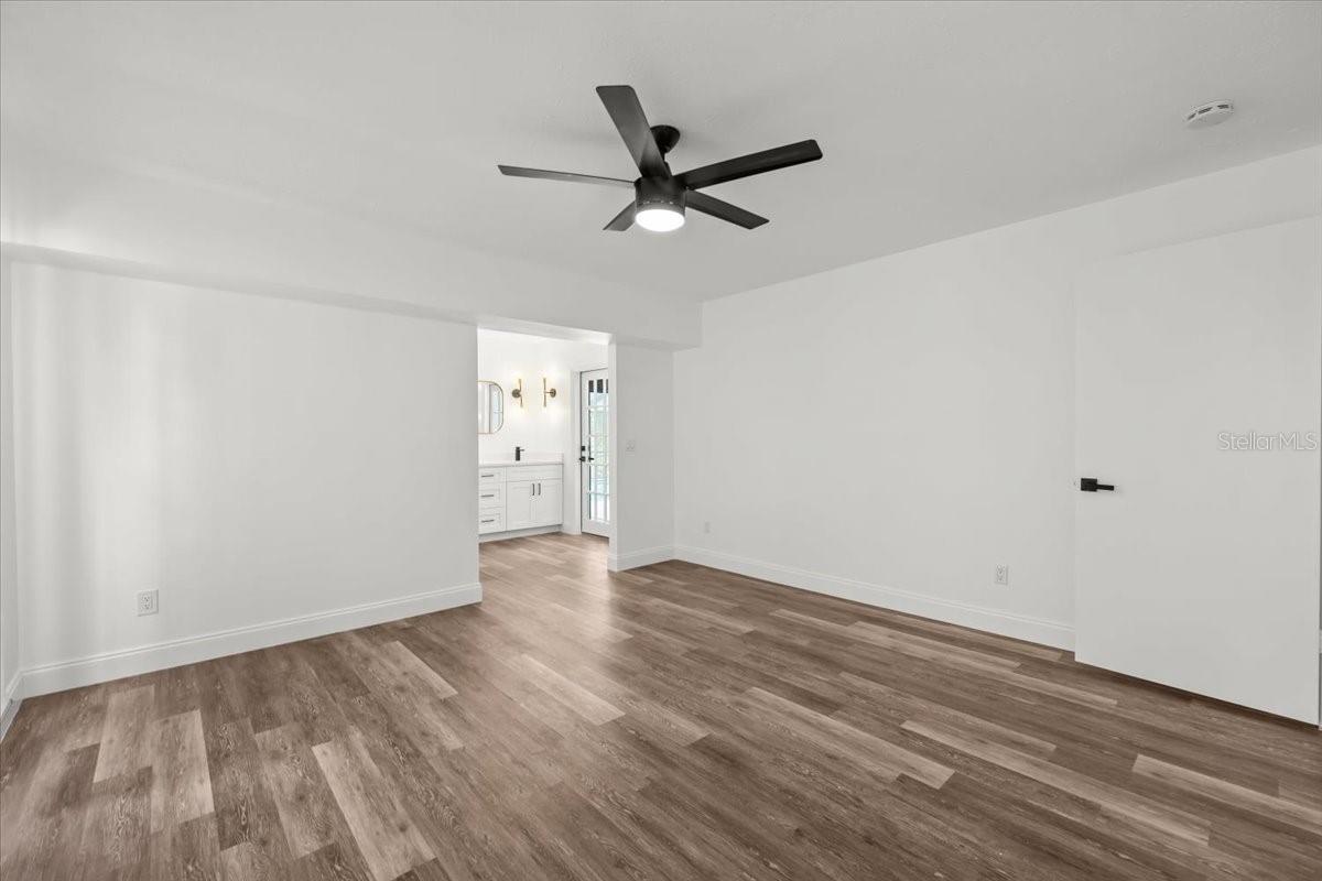 11218 CREEKVIEW DR, RIVERVIEW, FL, 33569