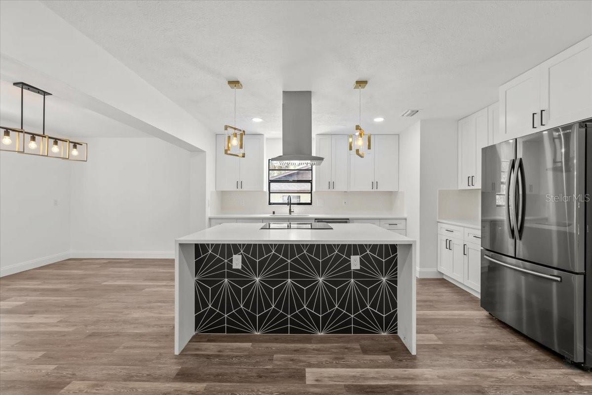 11218 CREEKVIEW DR, RIVERVIEW, FL, 33569