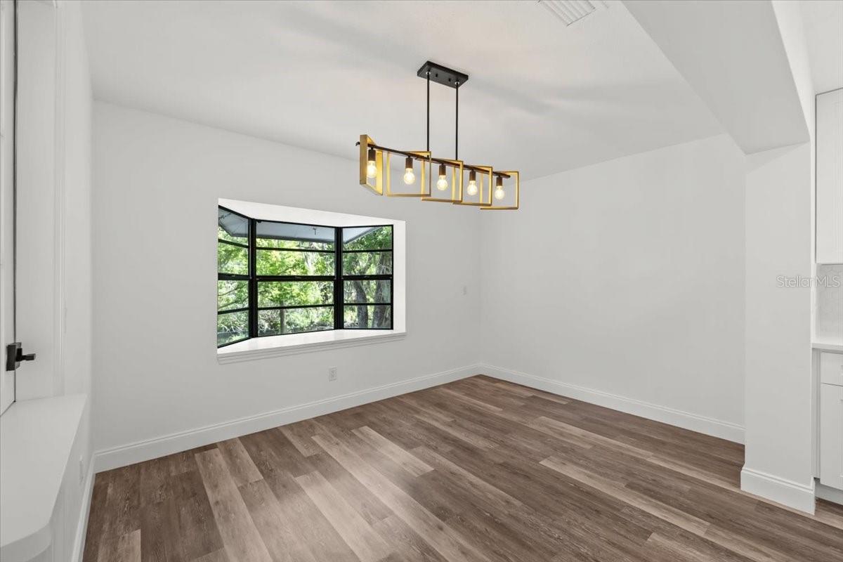 11218 CREEKVIEW DR, RIVERVIEW, FL, 33569