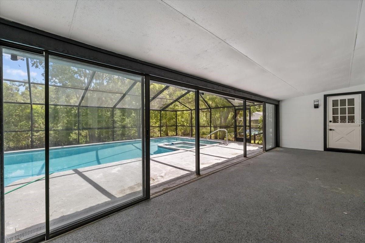 11218 CREEKVIEW DR, RIVERVIEW, FL, 33569