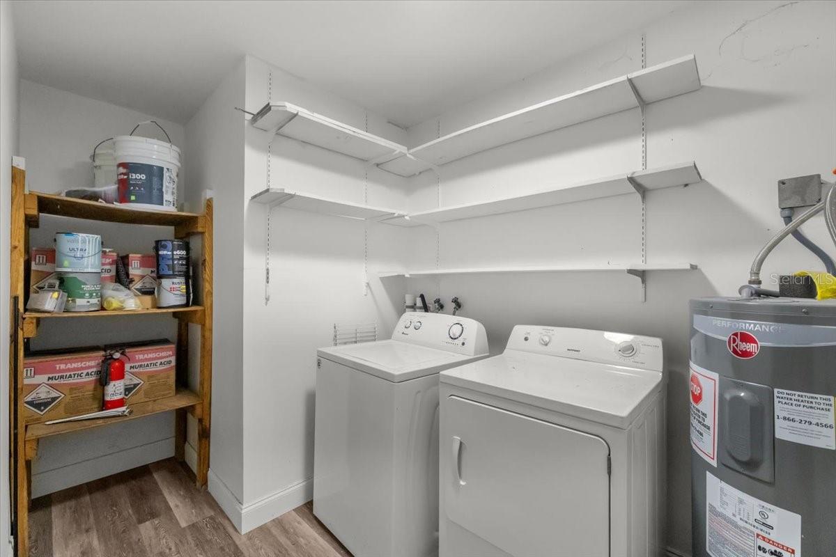 11218 CREEKVIEW DR, RIVERVIEW, FL, 33569