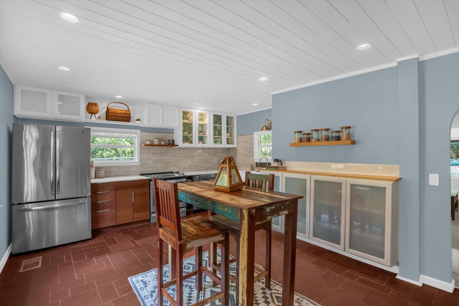 331 OLD EUSTIS RD, MOUNT DORA, FL, 32757