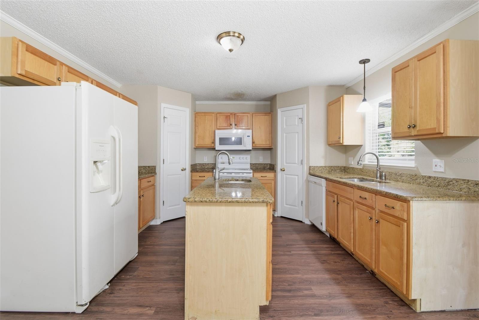 12916 PARKINGTON DR, GIBSONTON, FL, 33534