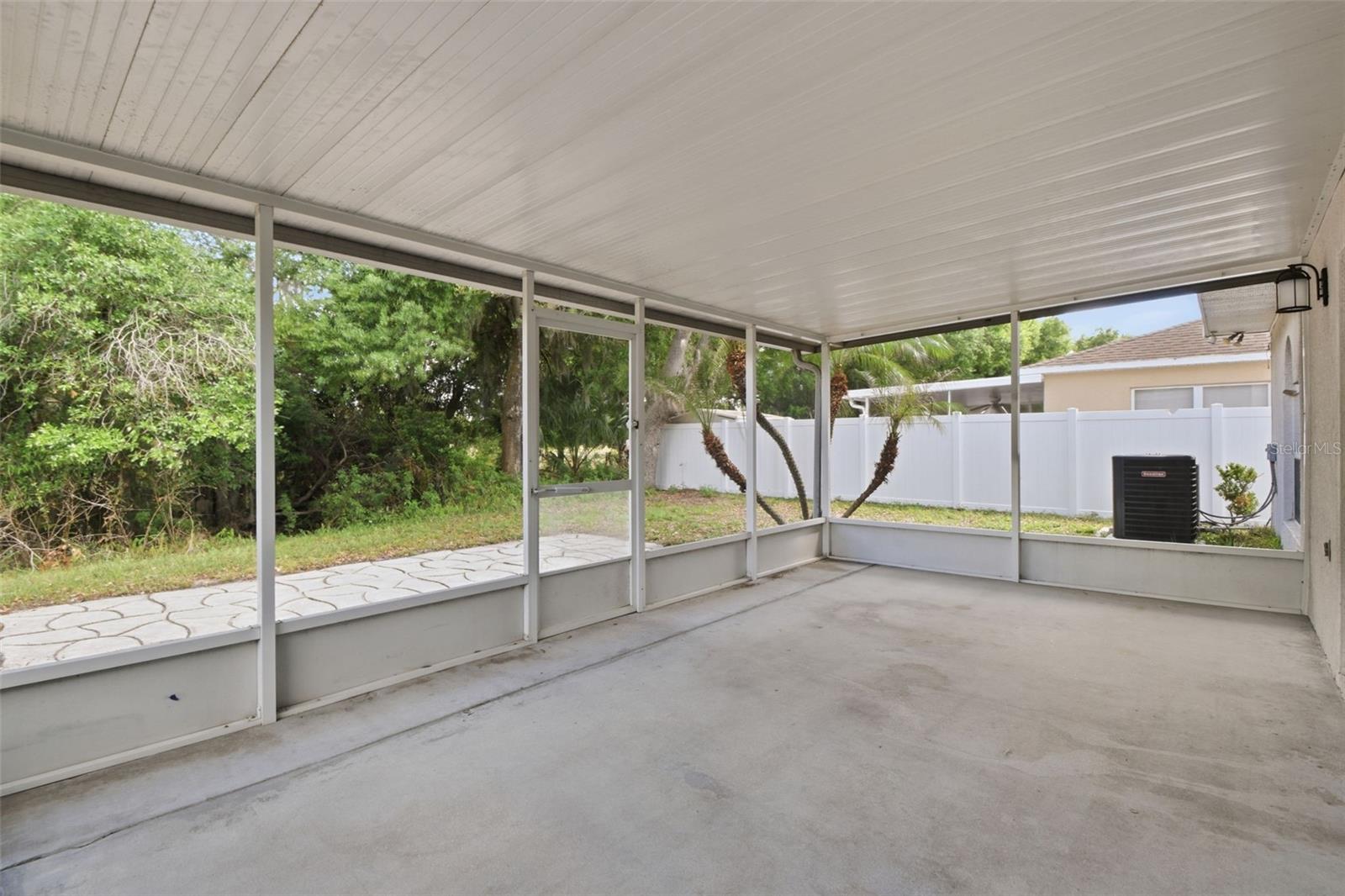 12916 PARKINGTON DR, GIBSONTON, FL, 33534