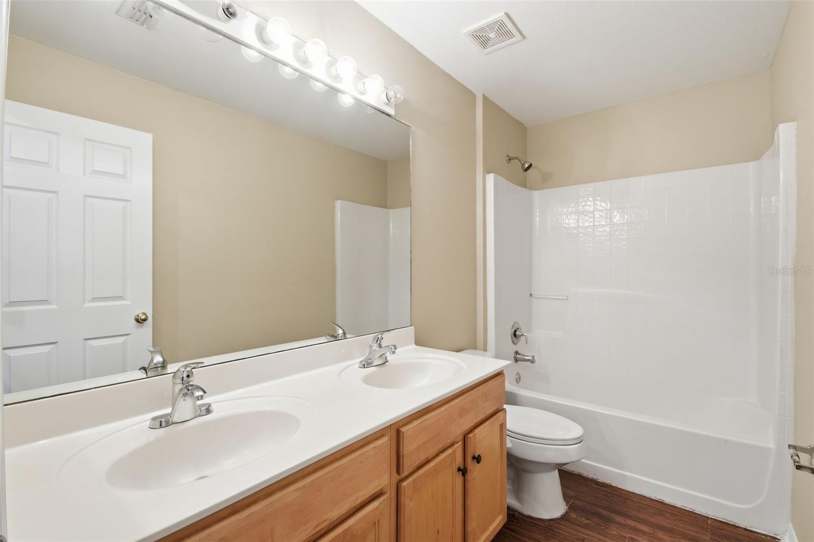 12916 PARKINGTON DR, GIBSONTON, FL, 33534