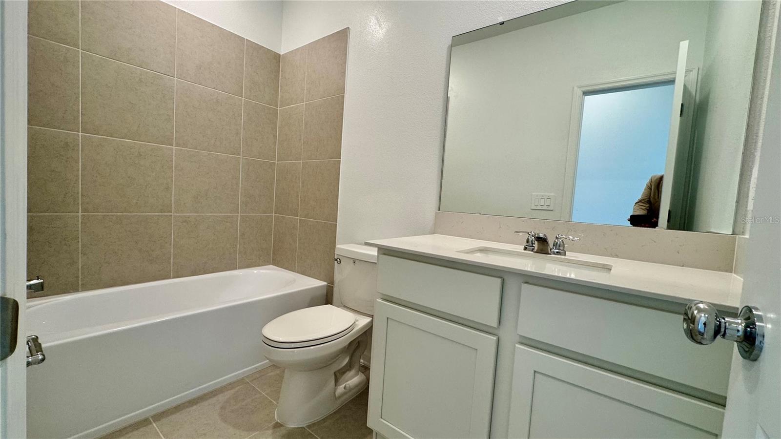 325 SOL VISTA DR, DUNDEE, FL, 33838