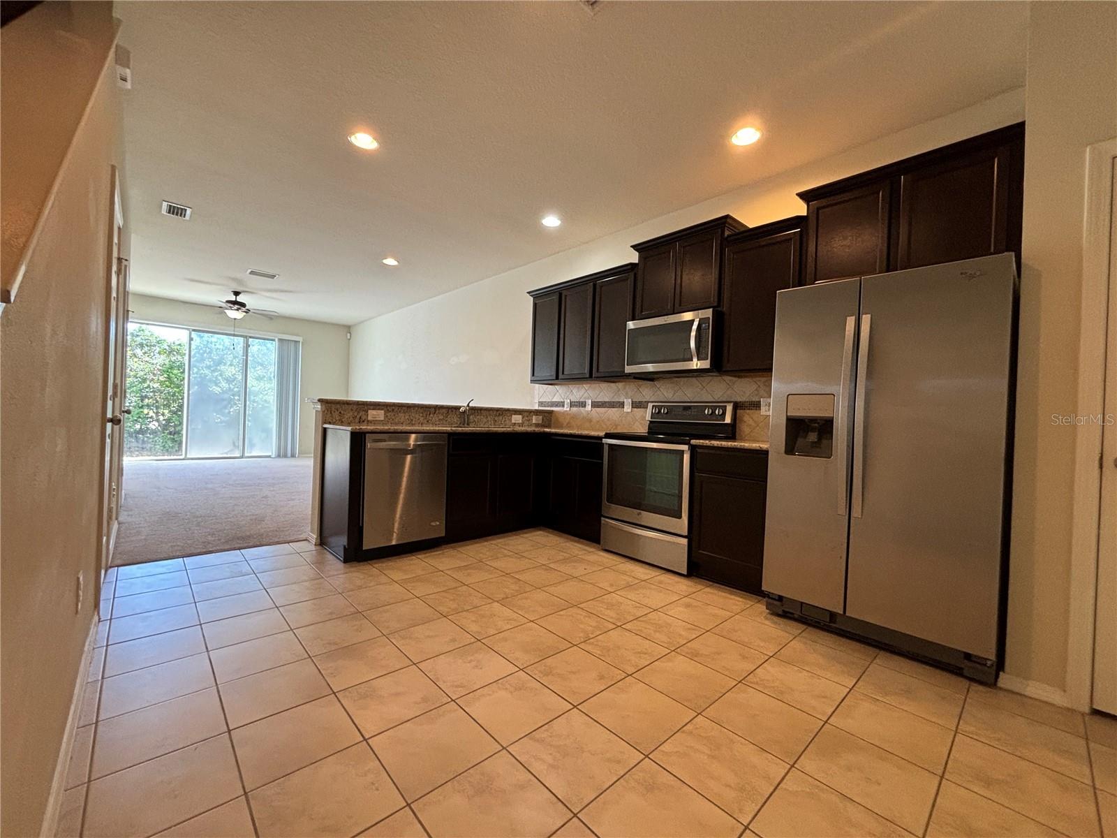 4912 WHITE SANDERLING CT, TAMPA, FL, 33619