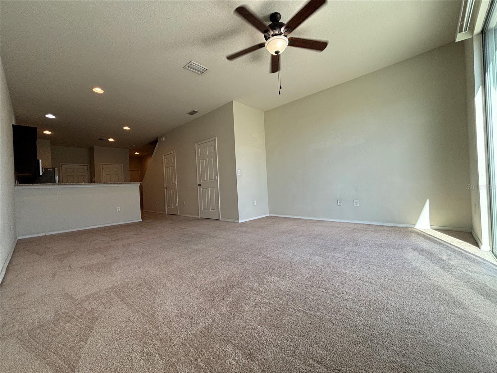 4912 WHITE SANDERLING CT, TAMPA, FL, 33619
