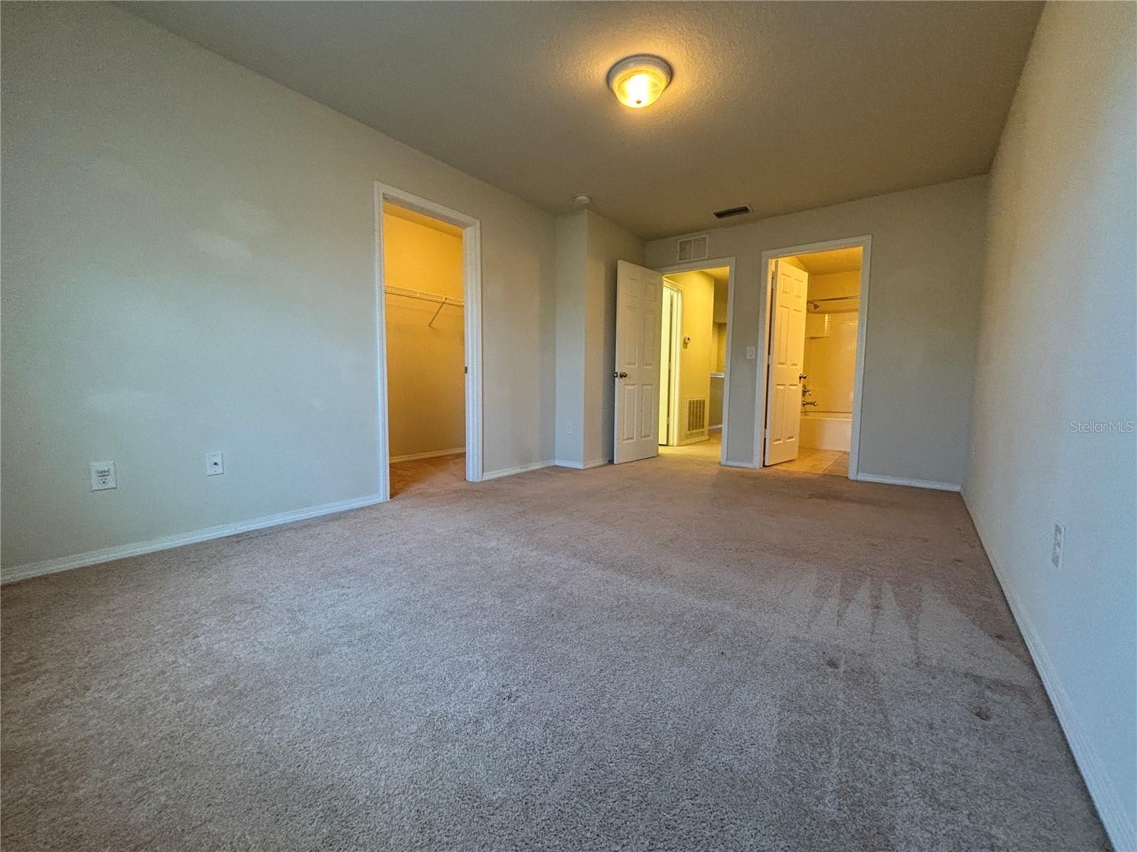 4912 WHITE SANDERLING CT, TAMPA, FL, 33619