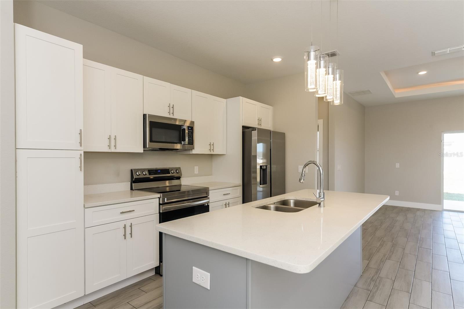 398 CAMELLIA CT, KISSIMMEE, FL, 34759