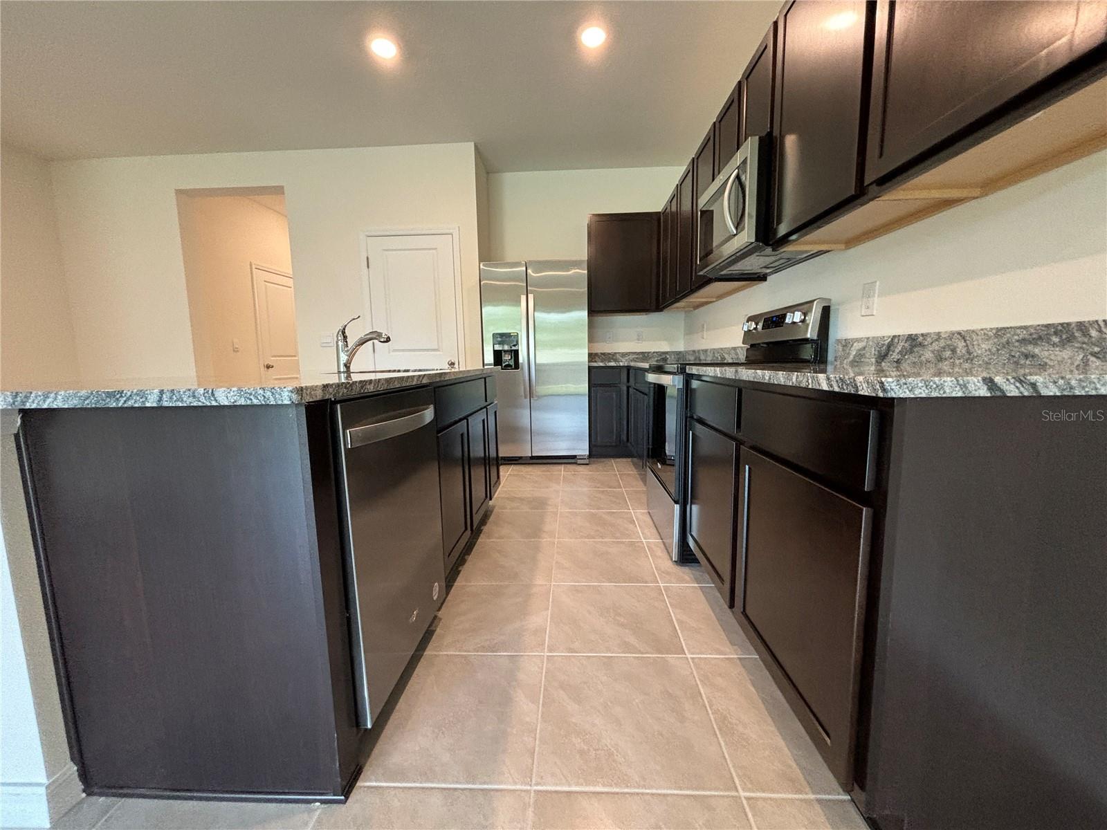 11147 CRESCENT DEER DR, LAND O LAKES, FL, 34638