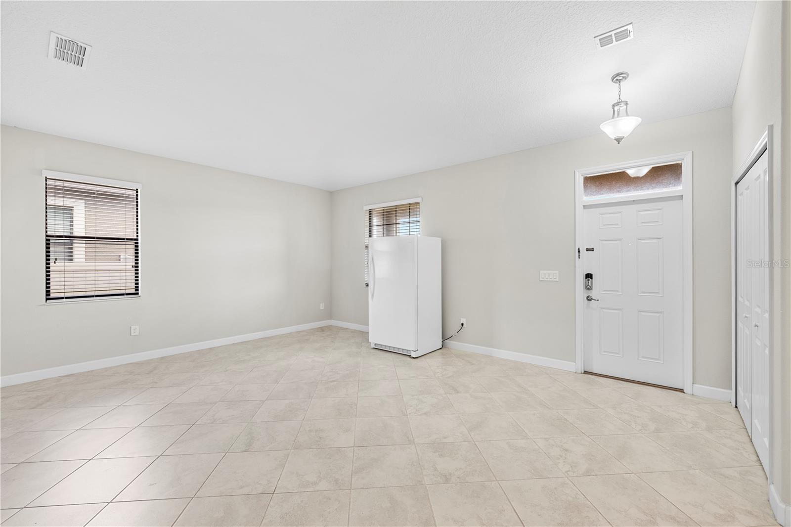 9864 SMARTY JONES DR, RUSKIN, FL, 33573