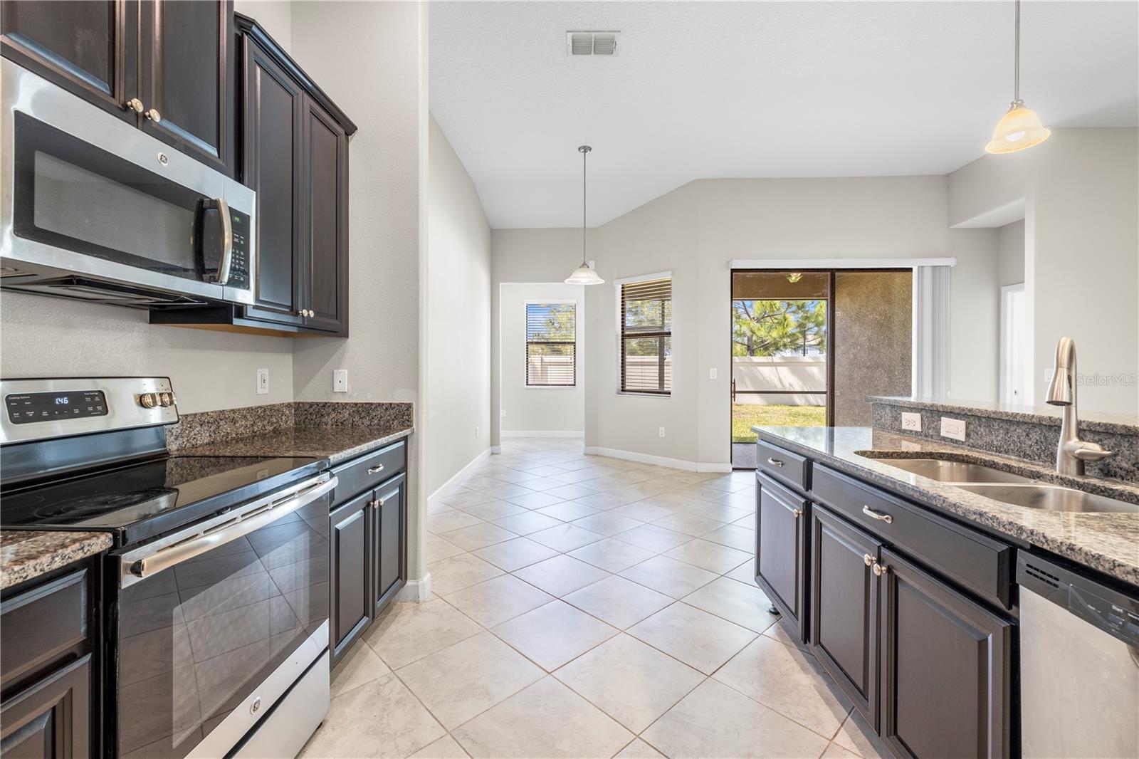 9864 SMARTY JONES DR, RUSKIN, FL, 33573