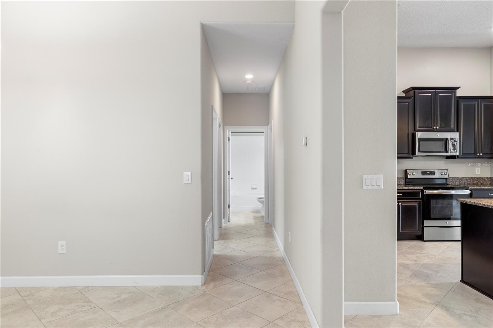 9864 SMARTY JONES DR, RUSKIN, FL, 33573