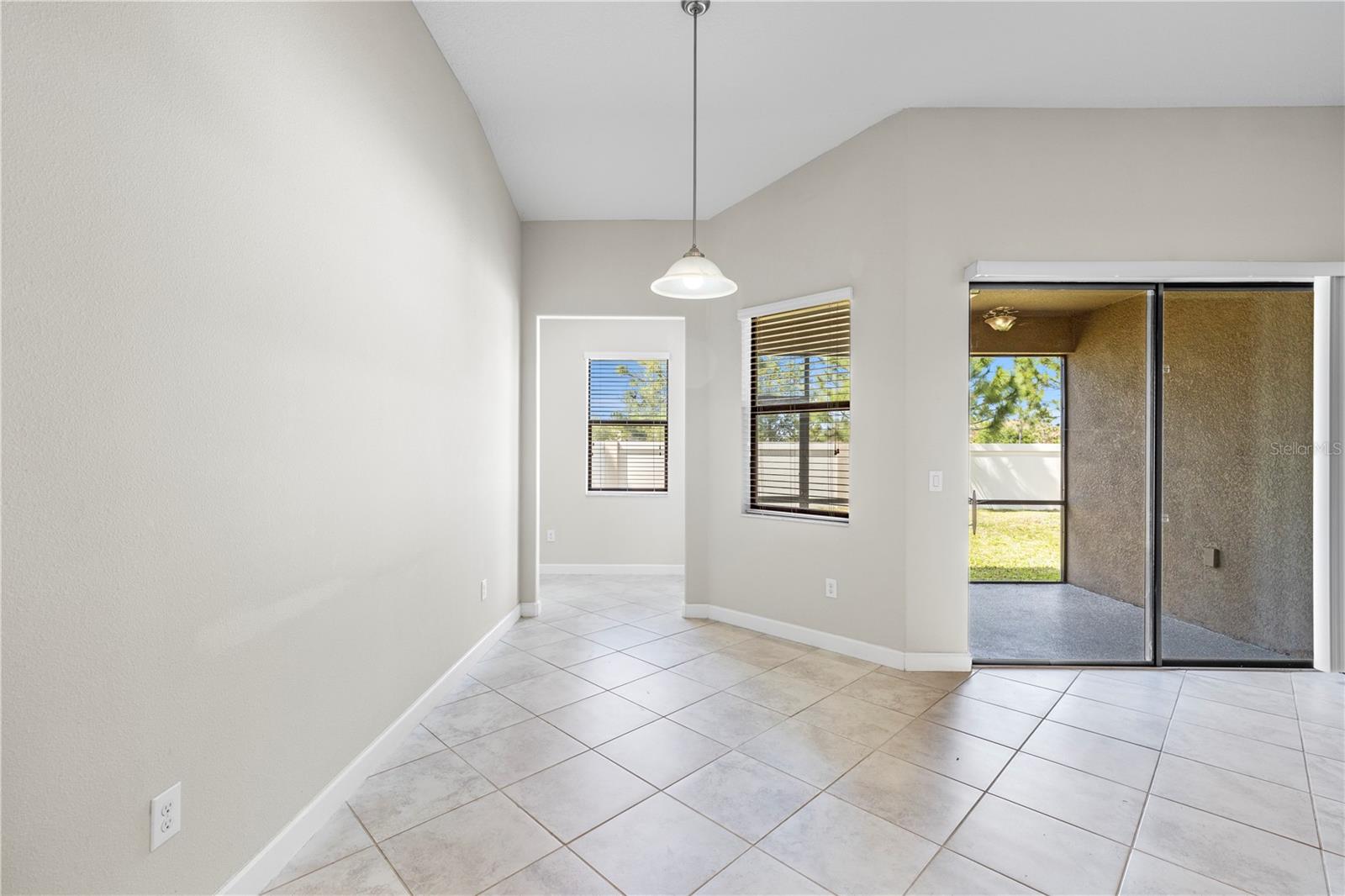 9864 SMARTY JONES DR, RUSKIN, FL, 33573
