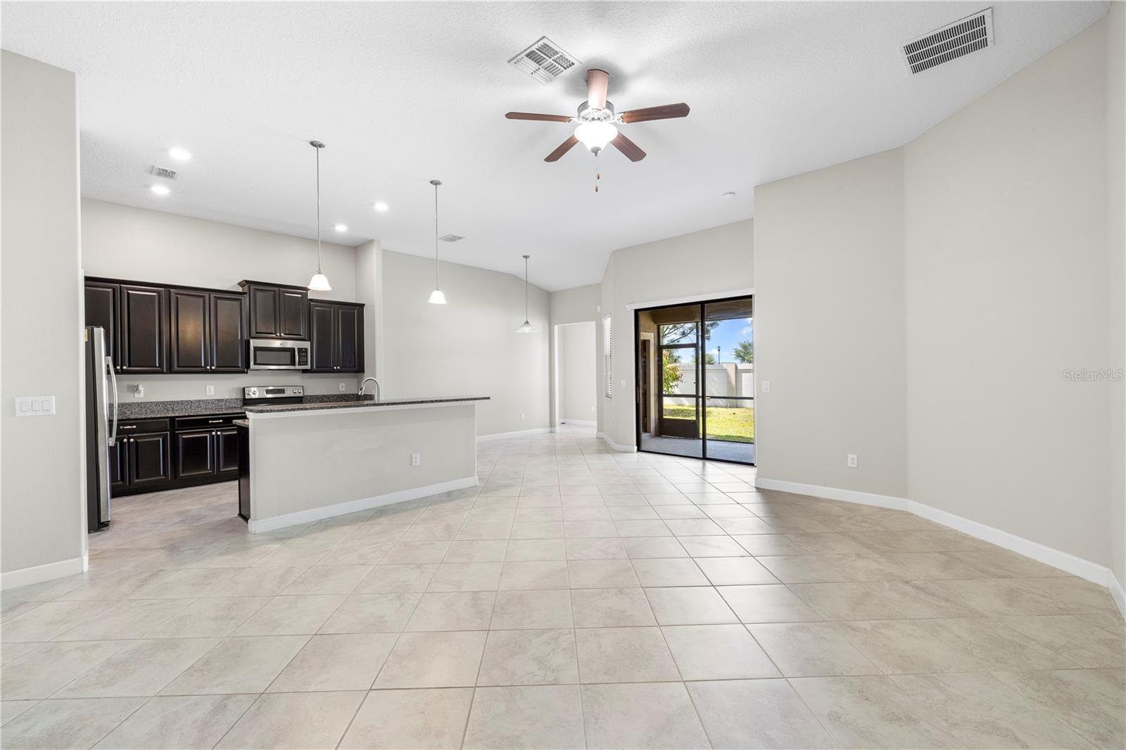 9864 SMARTY JONES DR, RUSKIN, FL, 33573