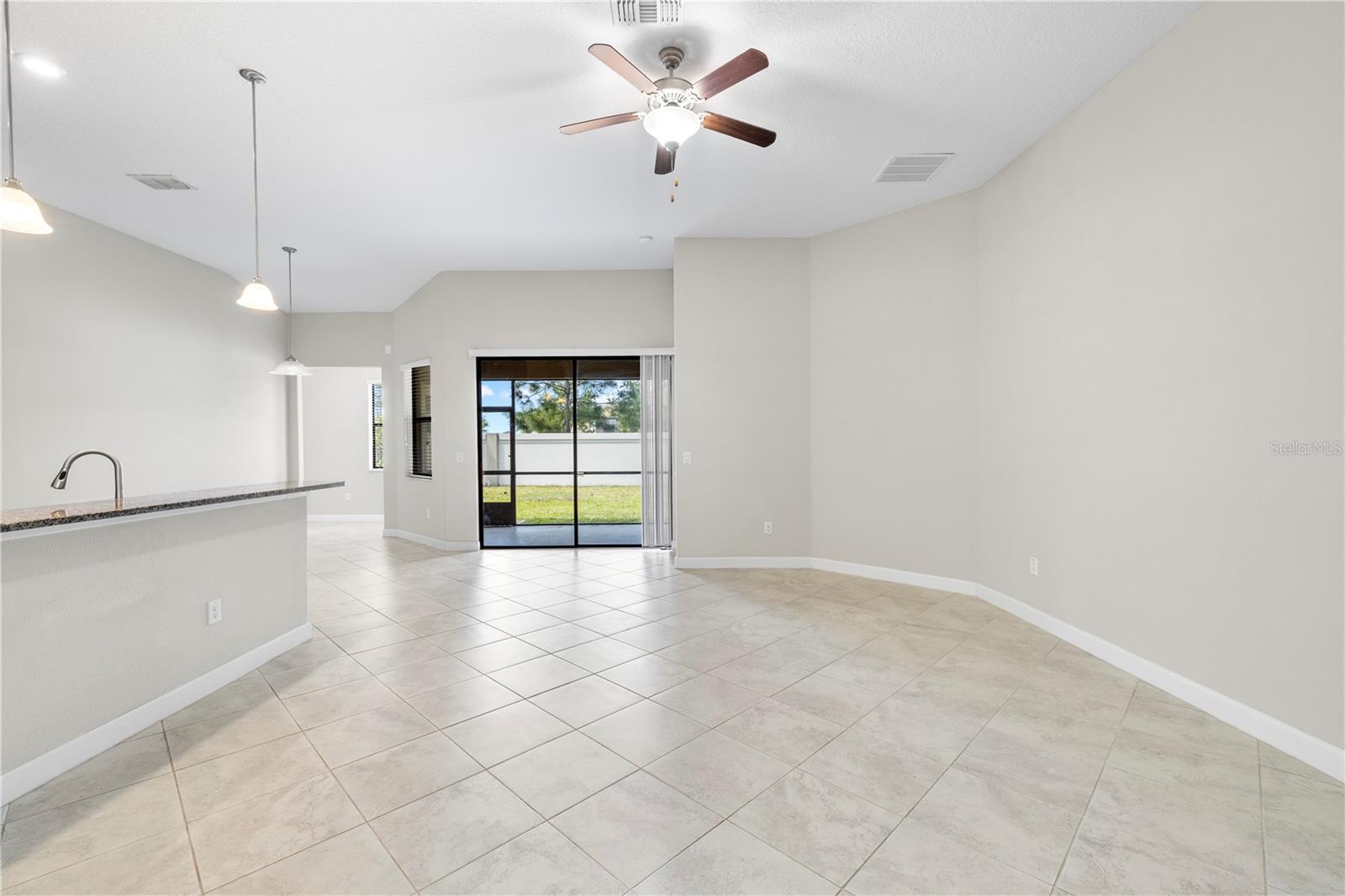9864 SMARTY JONES DR, RUSKIN, FL, 33573