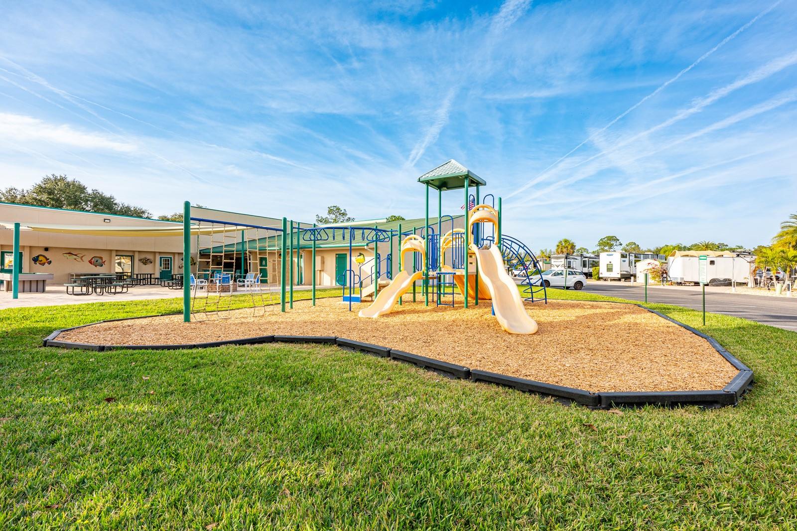 2410 LIMEWOOD AVE #304, CLERMONT, FL, 34714