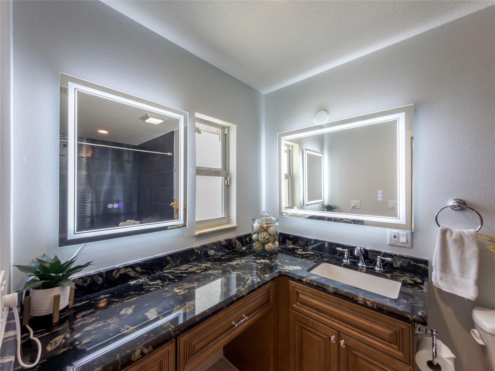 30854 SINGLETARY RD, MYAKKA CITY, FL, 34251
