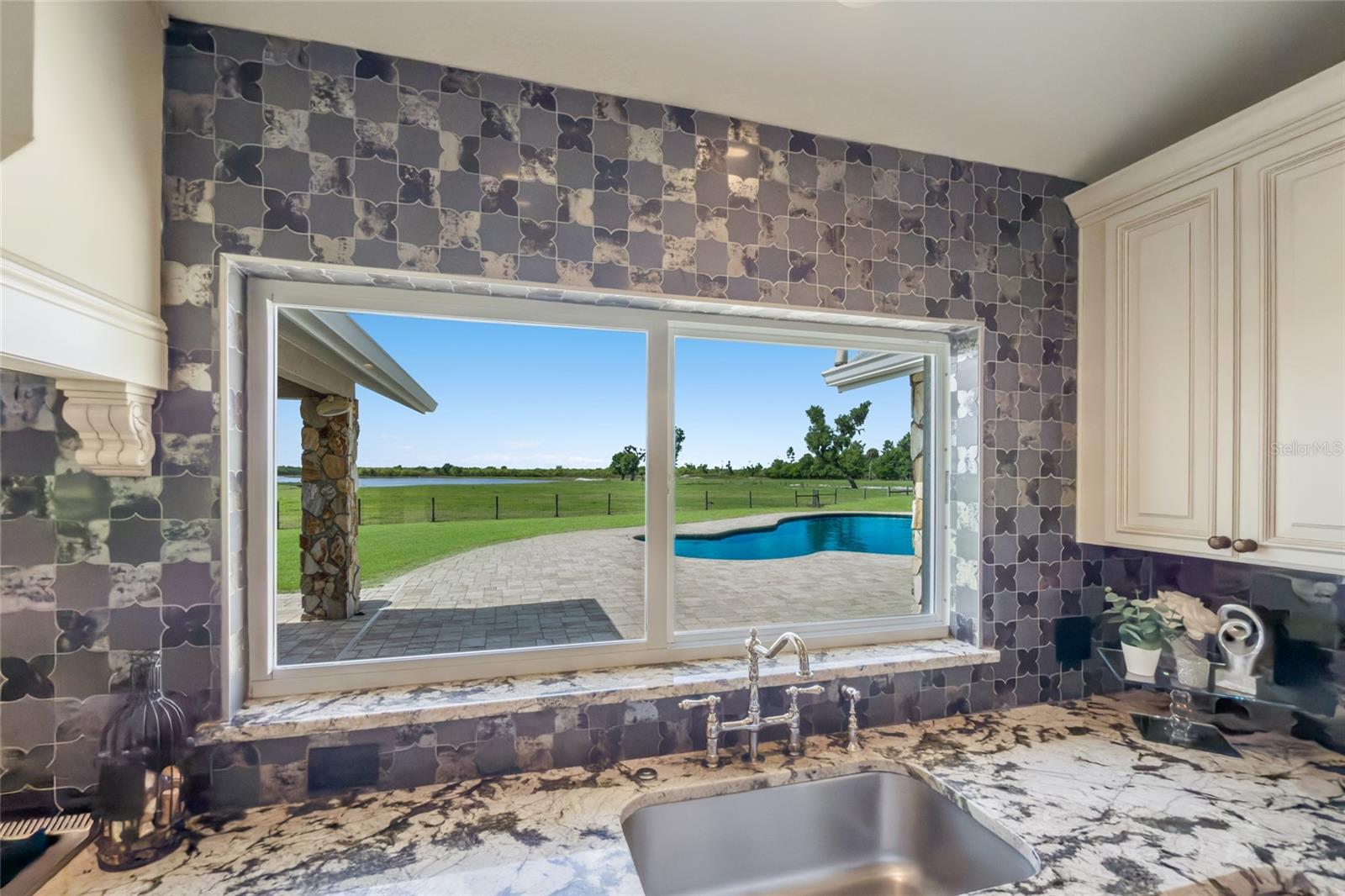 30854 SINGLETARY RD, MYAKKA CITY, FL, 34251