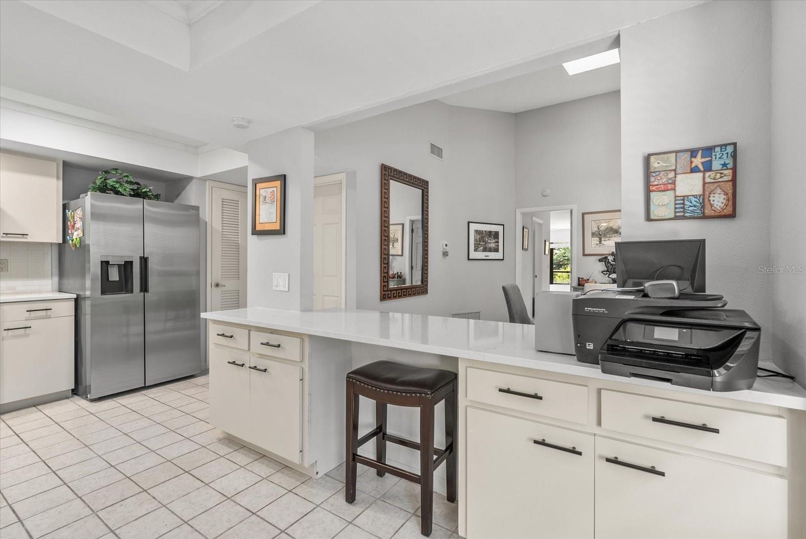 3862 WILSHIRE CIR W #107, SARASOTA, FL, 34238