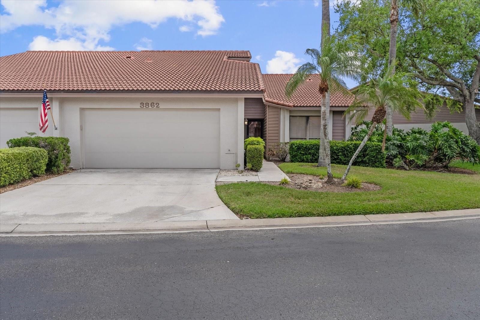 3862 WILSHIRE CIR W #107, SARASOTA, FL, 34238