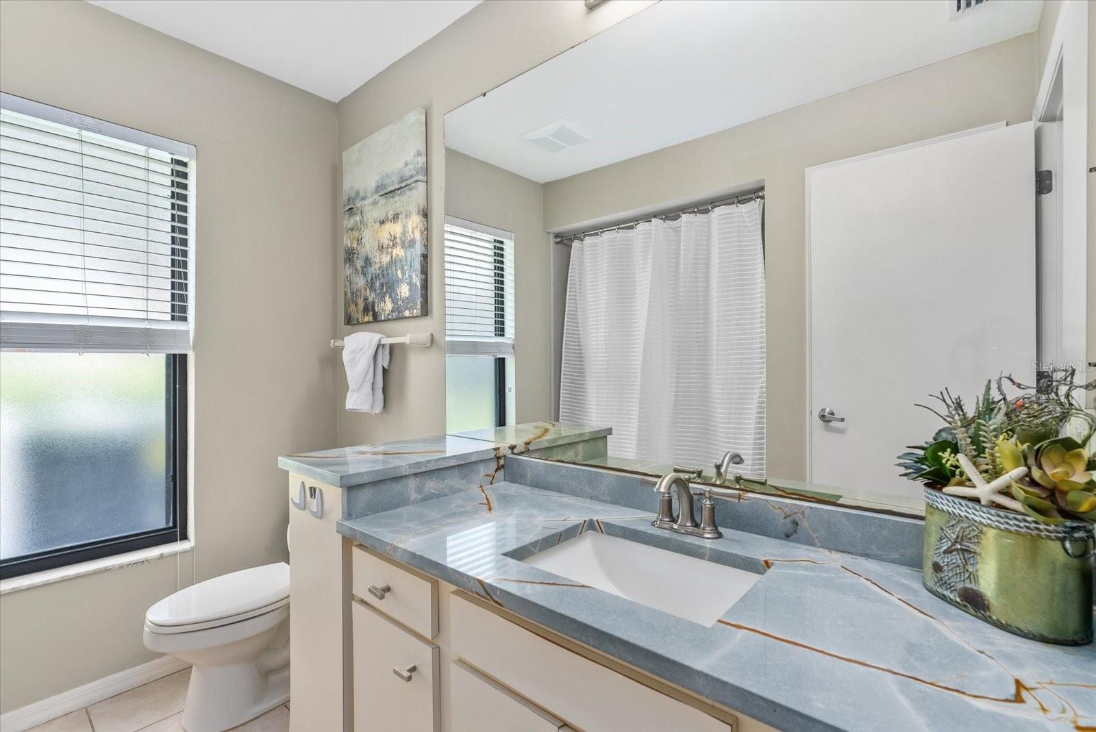 3862 WILSHIRE CIR W #107, SARASOTA, FL, 34238