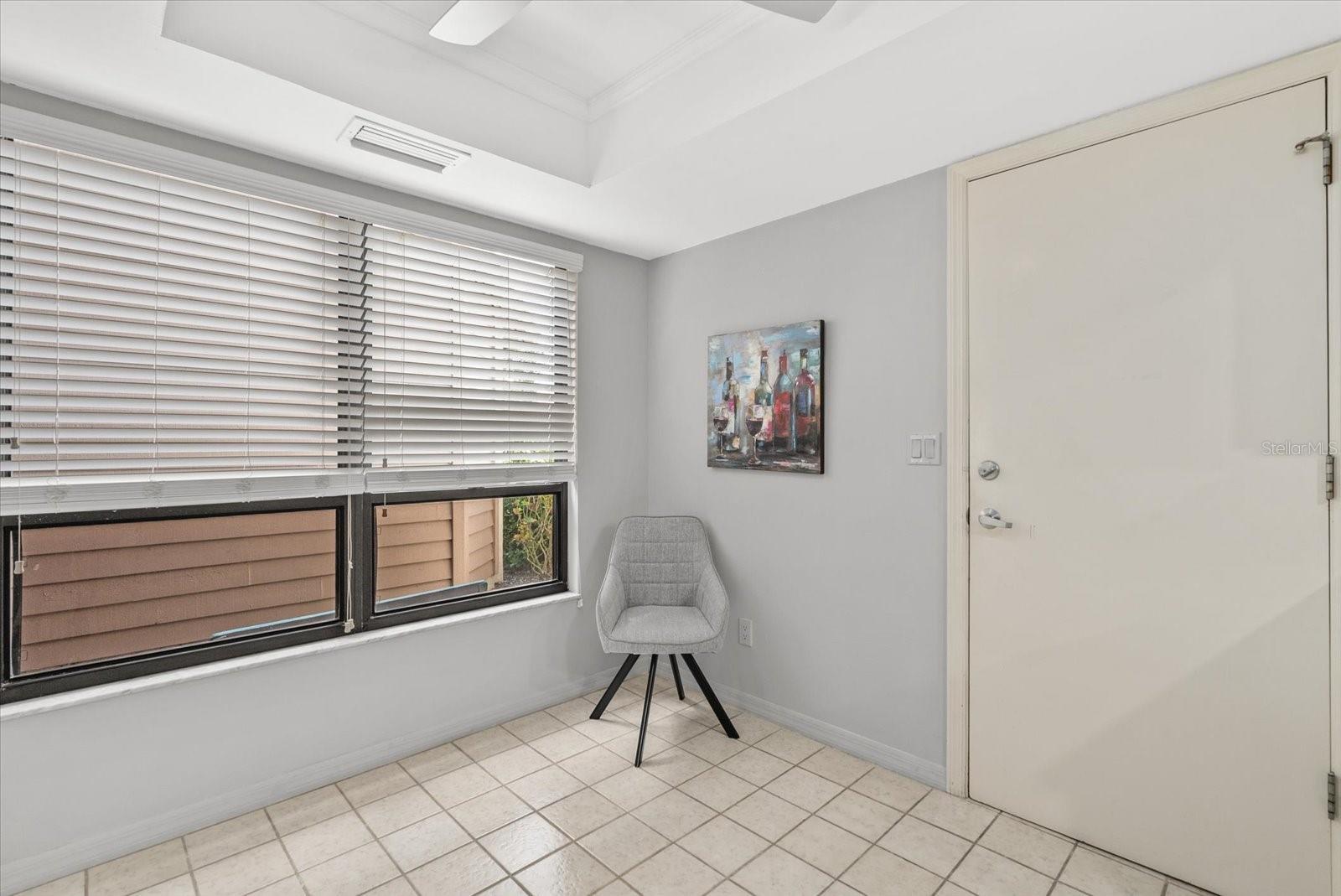 3862 WILSHIRE CIR W #107, SARASOTA, FL, 34238