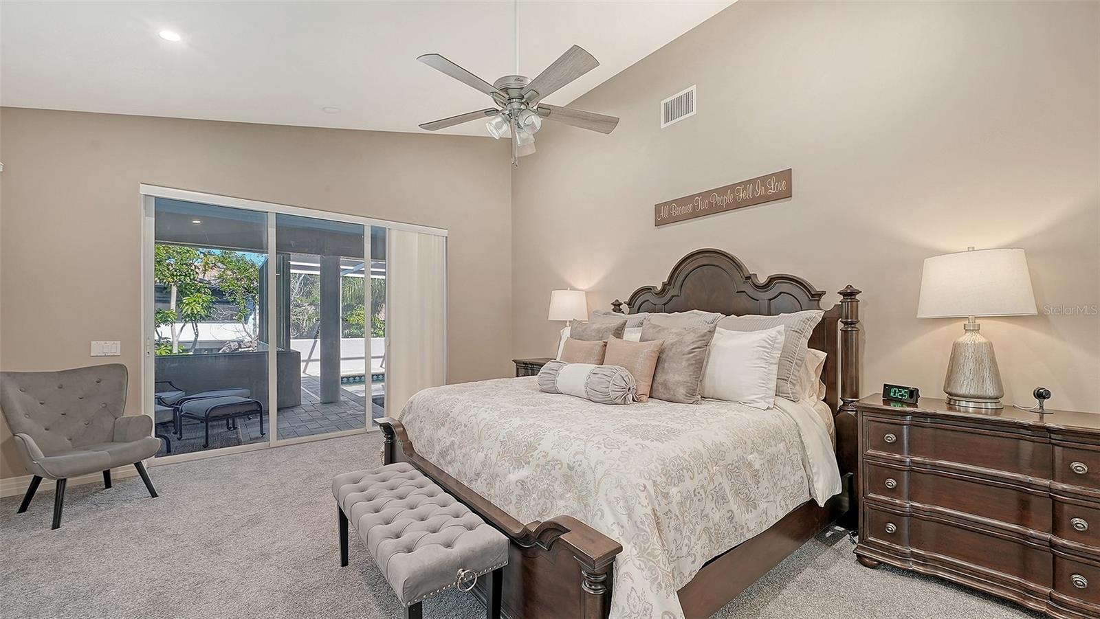 3610 BAYOU CIR, LONGBOAT KEY, FL, 34228