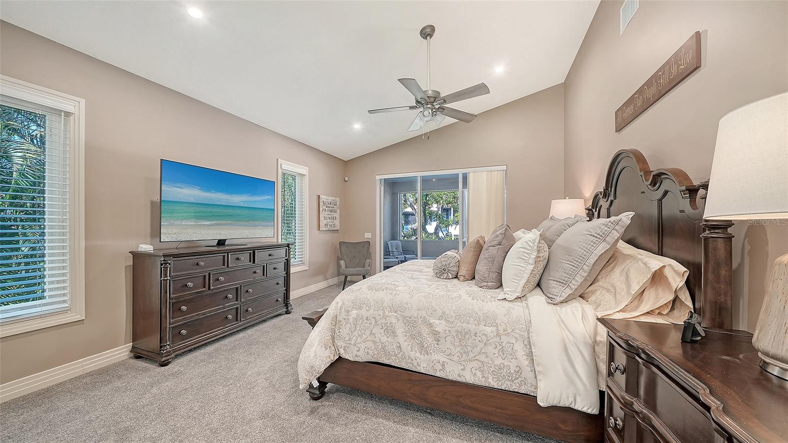 3610 BAYOU CIR, LONGBOAT KEY, FL, 34228