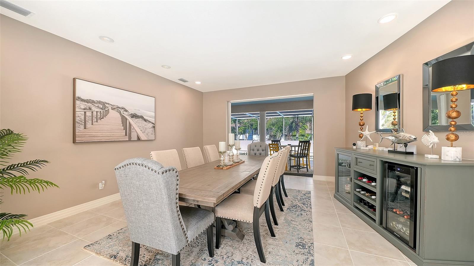3610 BAYOU CIR, LONGBOAT KEY, FL, 34228