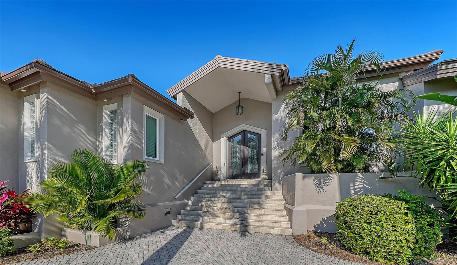3610 BAYOU CIR, LONGBOAT KEY, FL, 34228