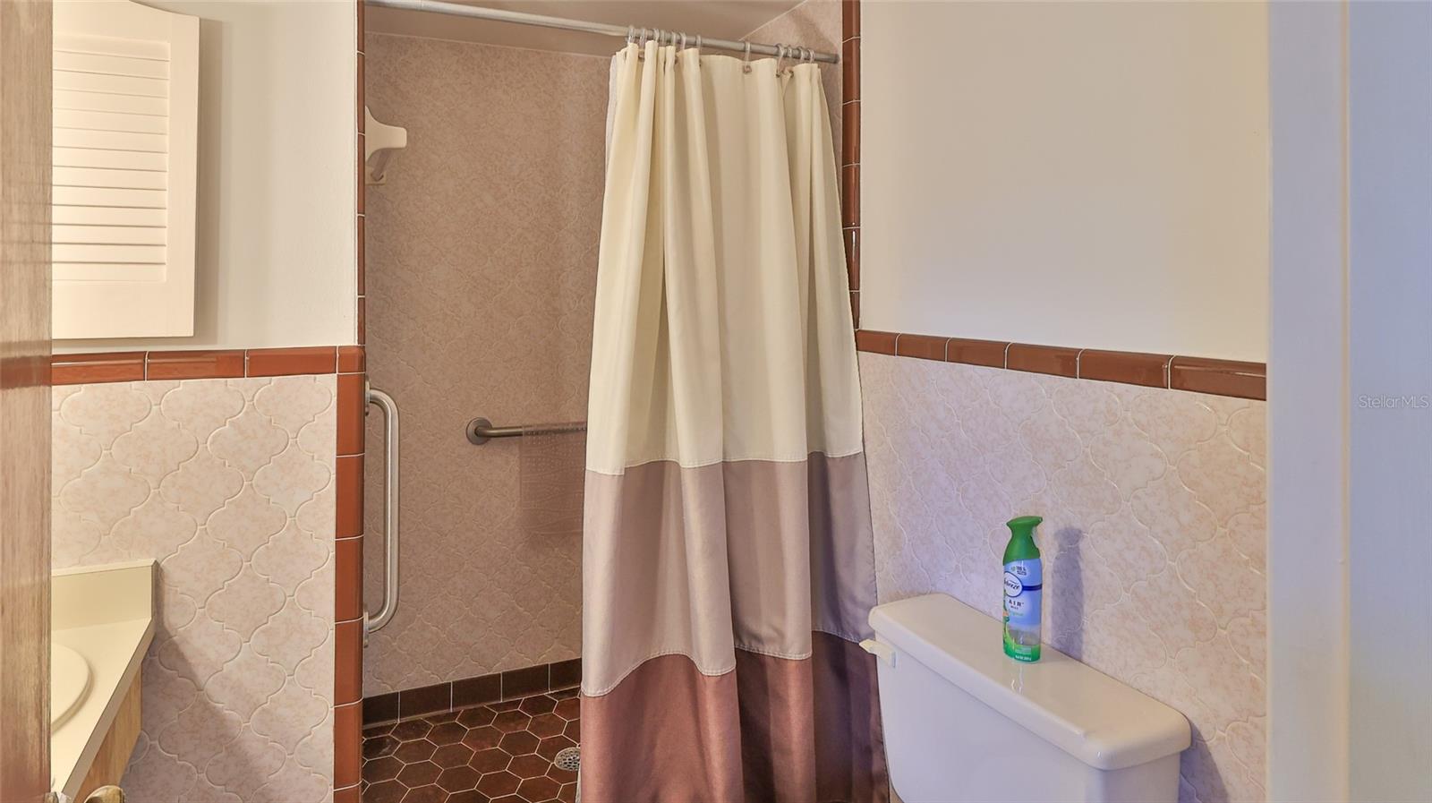 2823 ROYAL PALM DR, EDGEWATER, FL, 32141