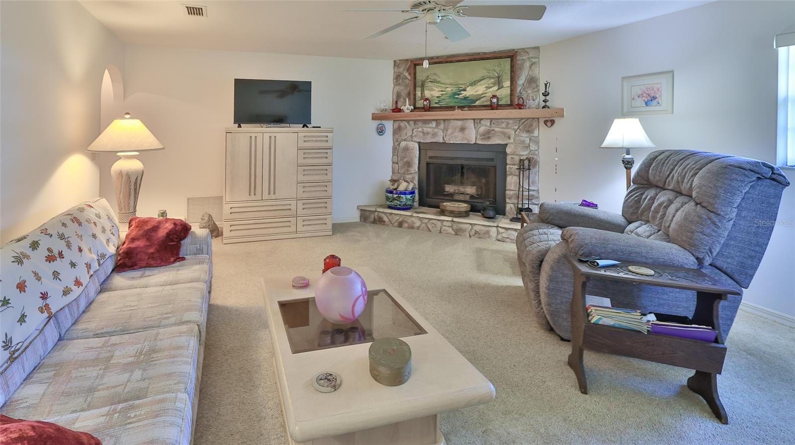 2823 ROYAL PALM DR, EDGEWATER, FL, 32141