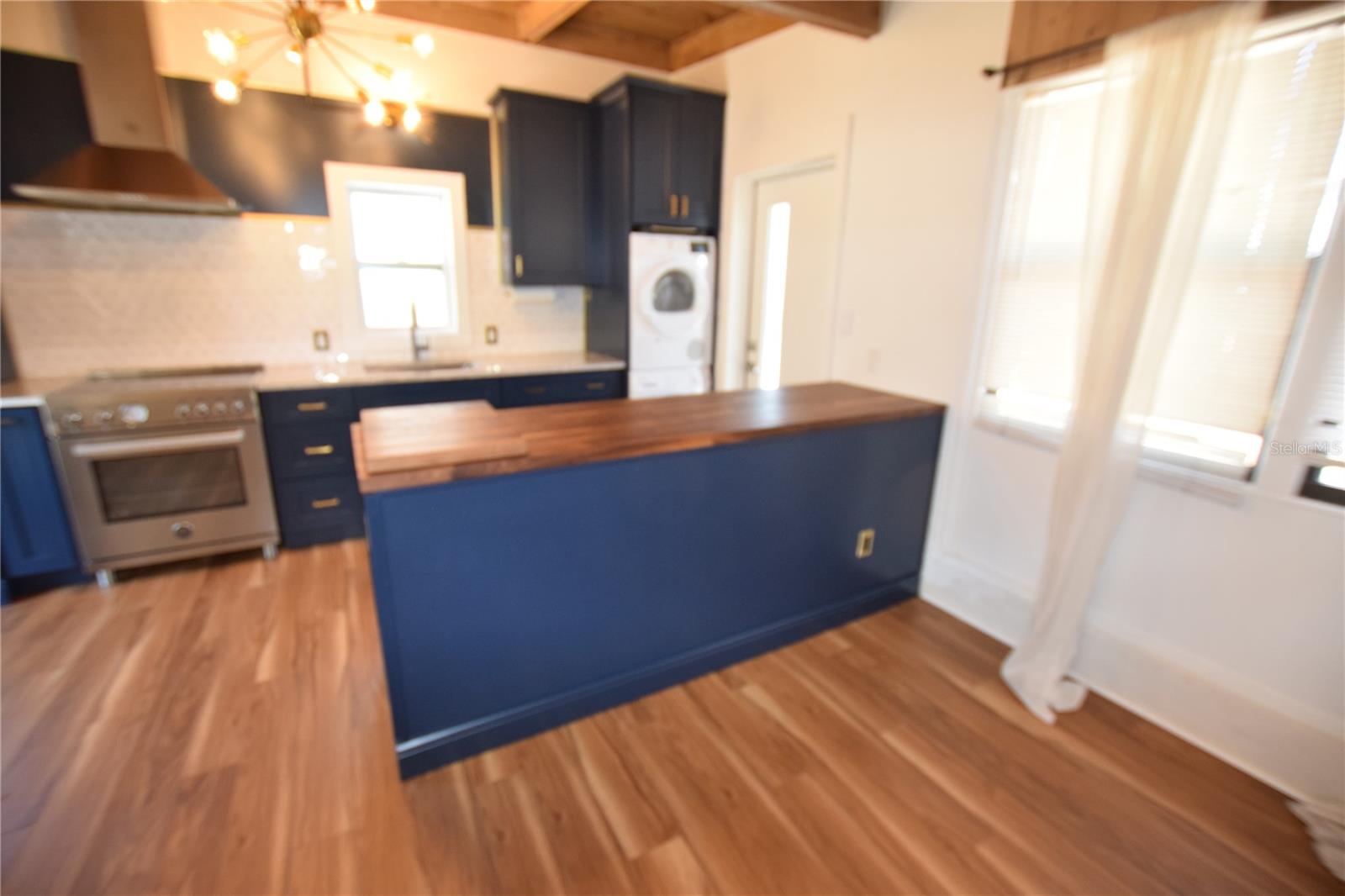 1918 SUNSET LN, CLERMONT, FL, 34711
