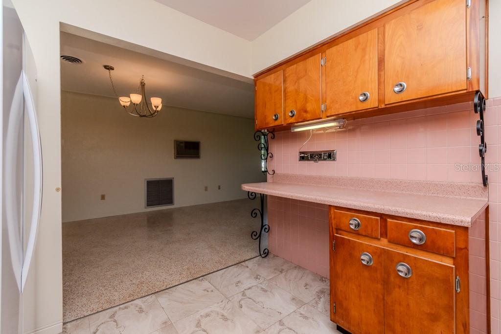 5800 21ST AVE S, GULFPORT, FL, 33707