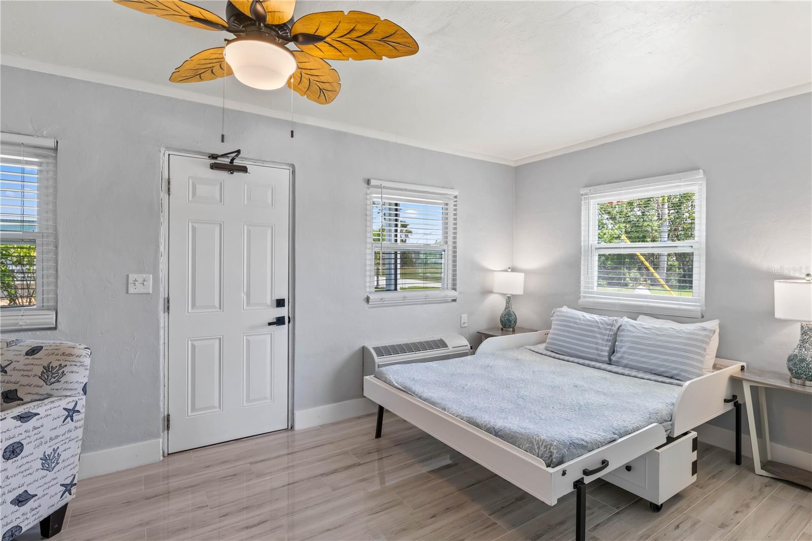 12200 SHOREVIEW DR, CAPE CORAL, FL, 33993