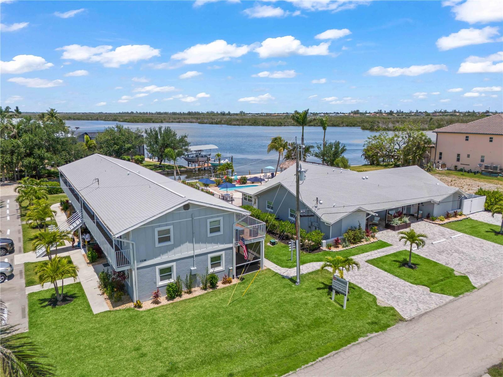 12200 SHOREVIEW DR, CAPE CORAL, FL, 33993